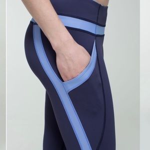 Lululemon Chase Me Crop II